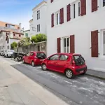 Charming 1Br Flat With Sea View At The Heart Of Biarritz - Welkeys