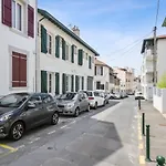 Charming 1Br Flat With Sea View At The Heart Of Biarritz - Welkeys