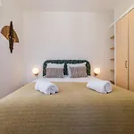 Pampa Keyweek Town House With Terrace In Biarritz