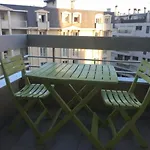 Studio En Front De Mer Avec Piscine A Biarritz - Fr-1-3-418