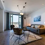 Beachview Keyweek Beachfront Renovated Apartment With Parking In Biarritz
