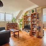 Grand Appartement En Plein Centre De Biarritz