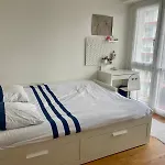 Appartement 3 Chambres, Tres Lumineux, Plages Et Centre Ville A Pied