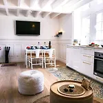 Mona Lisa Keyweek Duplex Apartment In Biarritz Close To The Beach