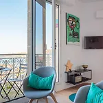 Altaya Apt With Balcony And Sea View In Biarritz