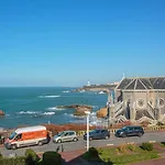 Altaya Apt With Balcony And Sea View In Biarritz