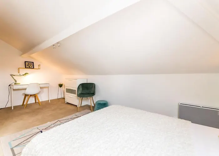 Coast Keyweek Duplex Apartment In The City Center With Sea View