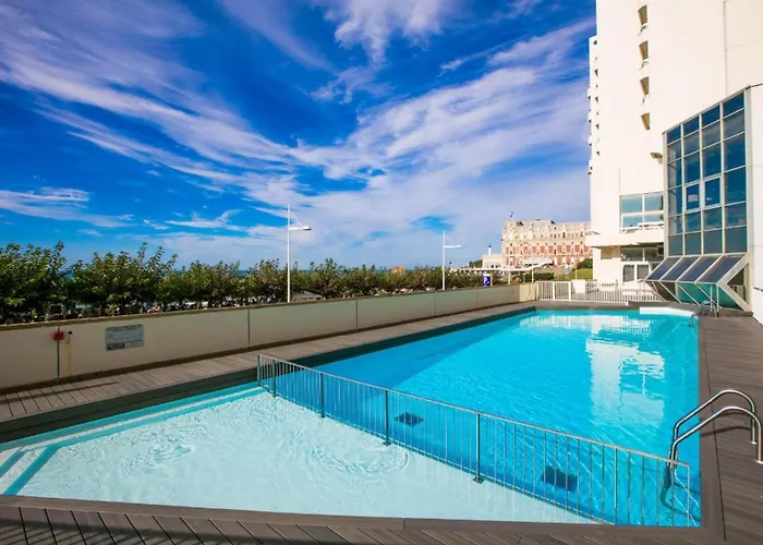 Cosy Apartment Near The Beach In Biarritz France