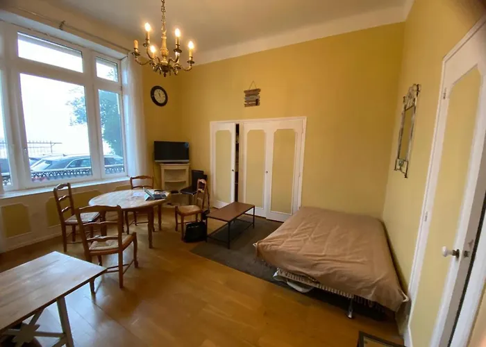 Studio Central A Biarritz Avec Parking Et Wifi - Fr-1-239-1060