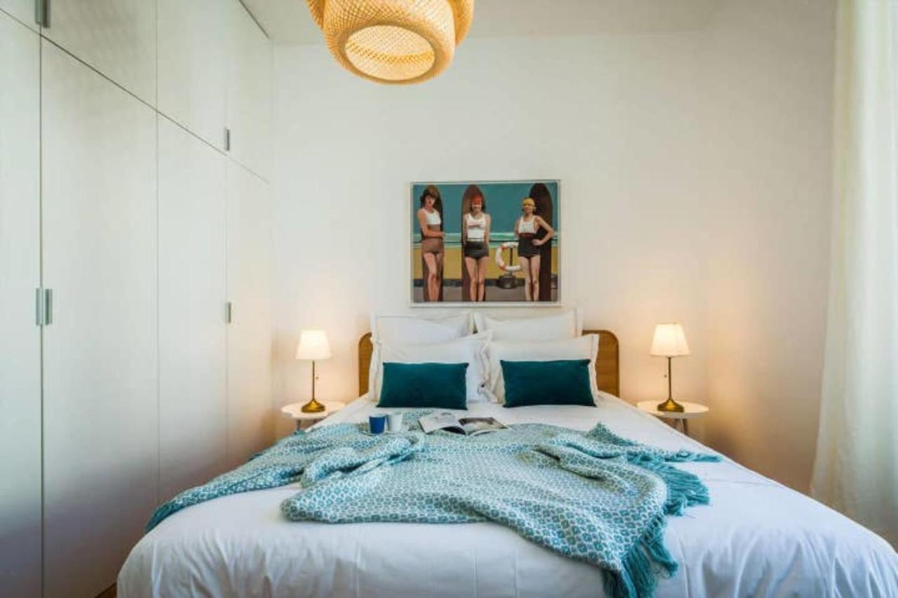 London Avenue Keyweek Center With Balcony And Parking Apartment