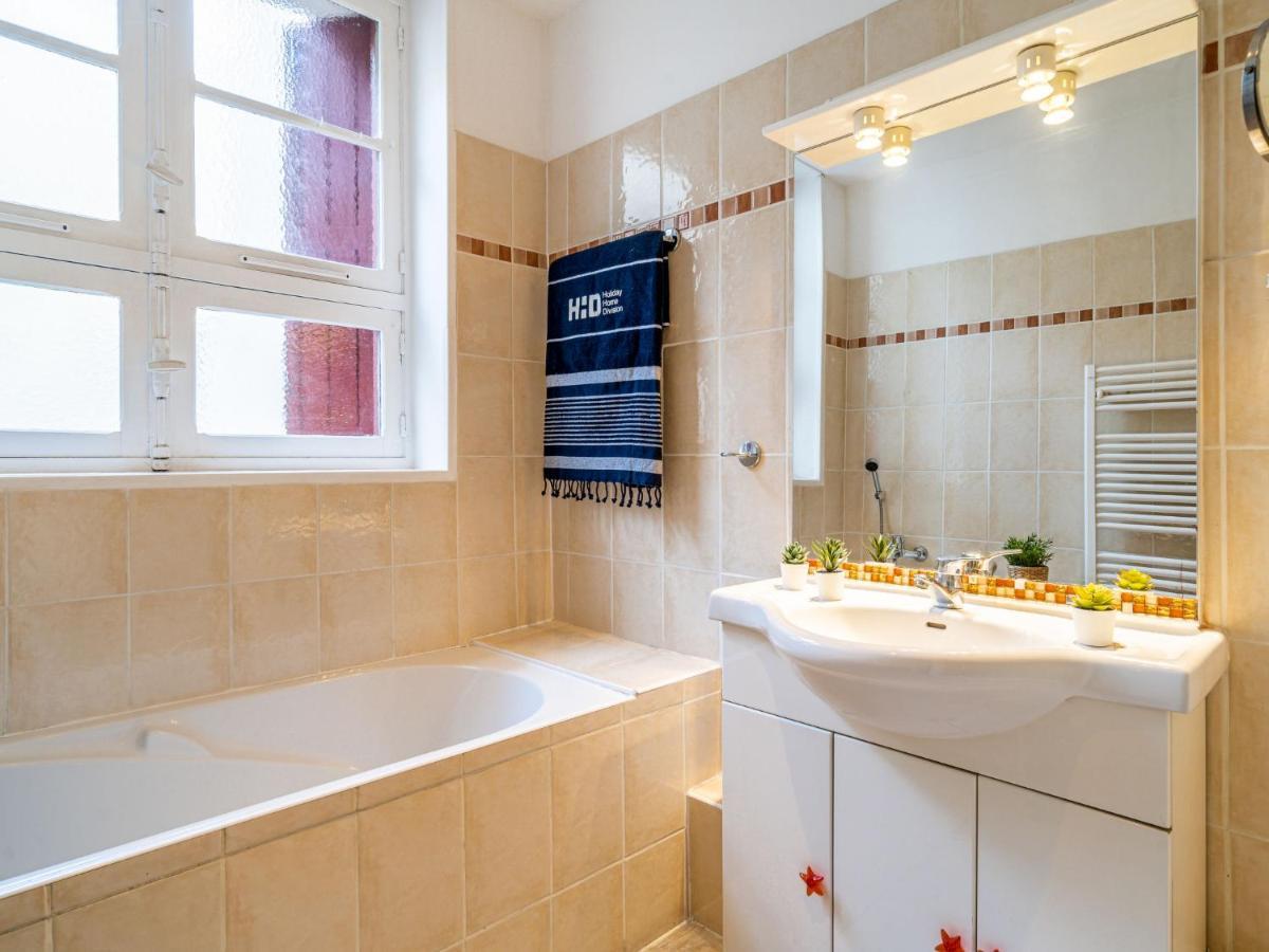 La Republique-1 By Interhome *
