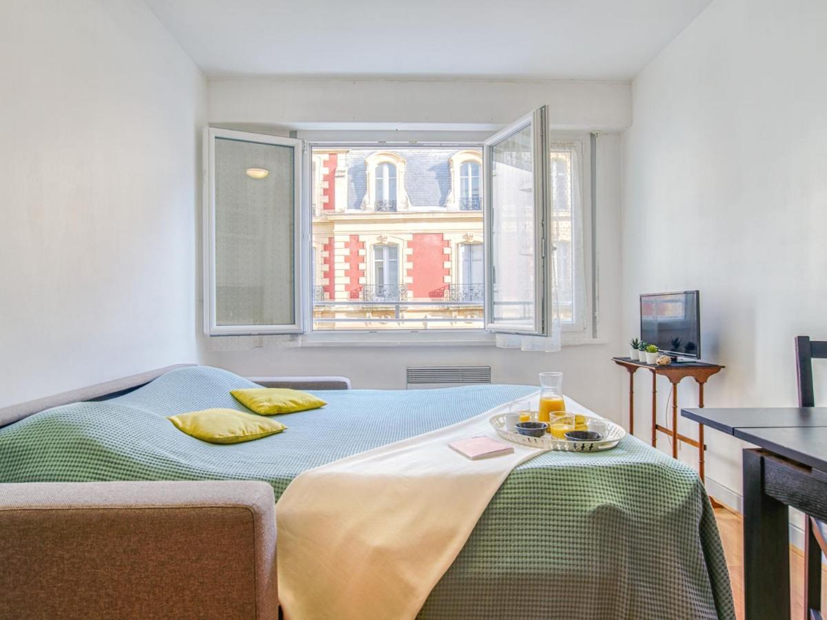 Apartment Studio Bellevue Clemenceau-4 By Interhome