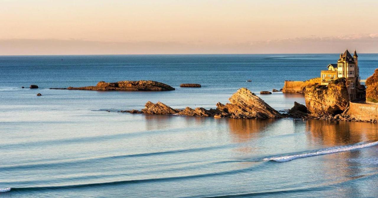 Cosy Apartment Near The Beach In Biarritz France Apartment Biarritz