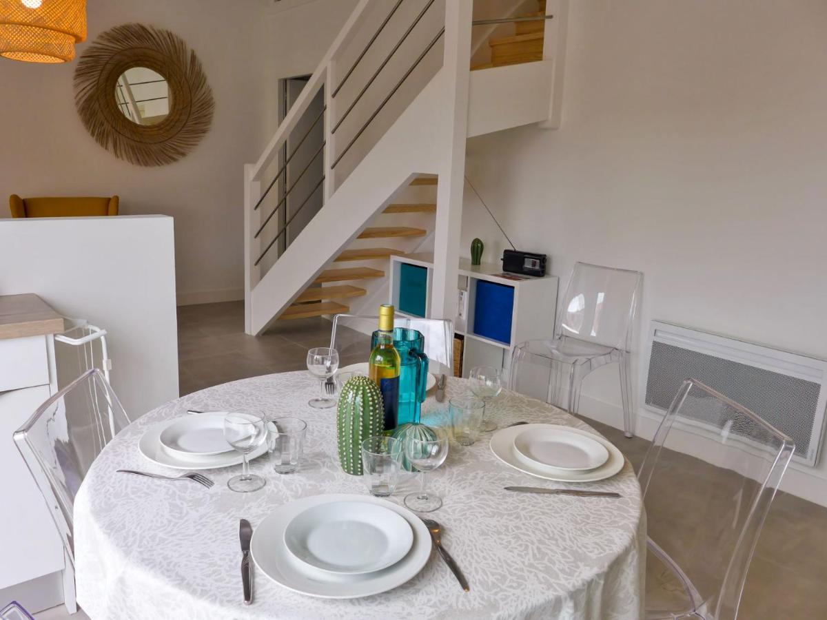 Elaura By Interhome *