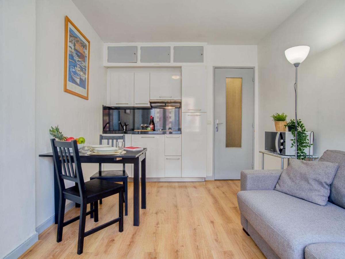 Apartment Studio Bellevue Clemenceau-4 By Interhome *
