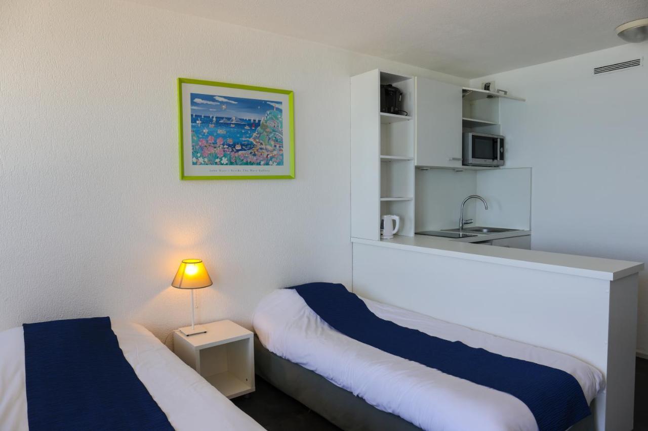 Aparthotel Victoria Surf
