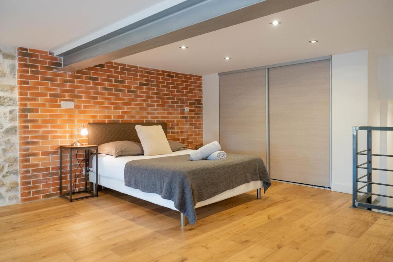 Loft Style Gramont Apartment *