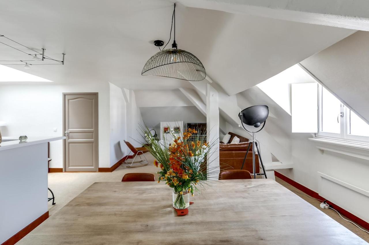 Apartment Magnifique Loft Au-Dessus De L'Ocean, Place De Parking *