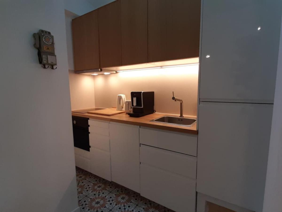Cosy A Biarritz, Proche Des Halles Et Plages, Ideal Pour 2 Avec Wifi Inclus - Fr-1-239-853 *