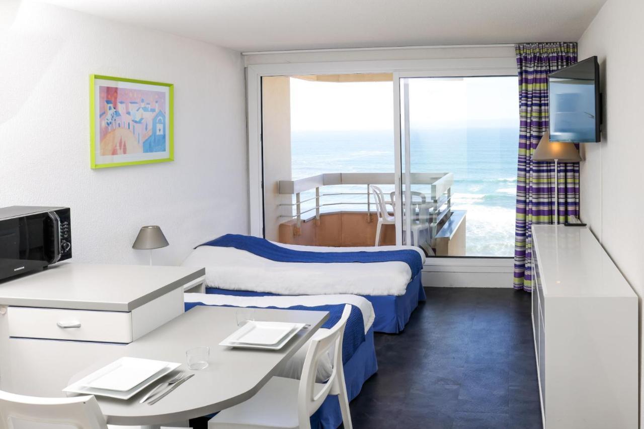 Aparthotel Victoria Surf 3*
