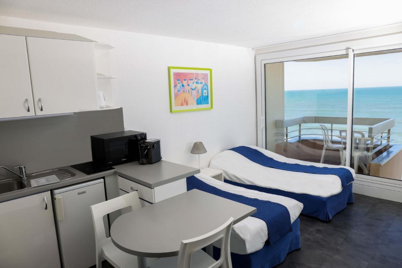 Aparthotel Victoria Surf