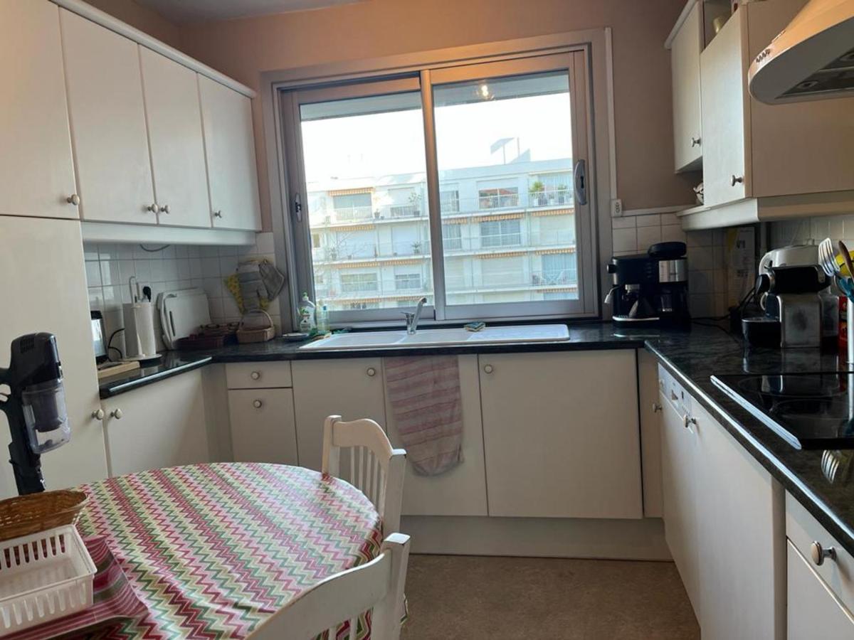 T4 Avec Parking, Balcon Et Proche Commerces A - Fr-1-239-921 *