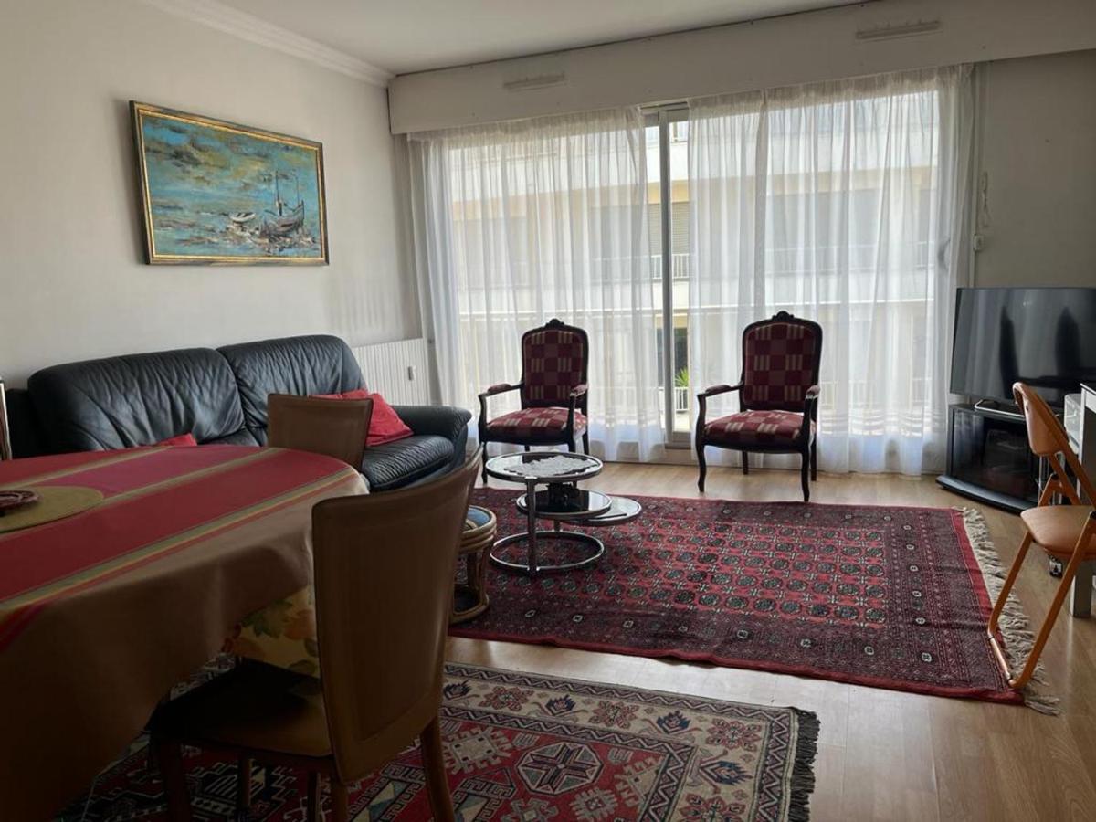 T4 Avec Parking, Balcon Et Proche Commerces A - Fr-1-239-921 * Biarritz