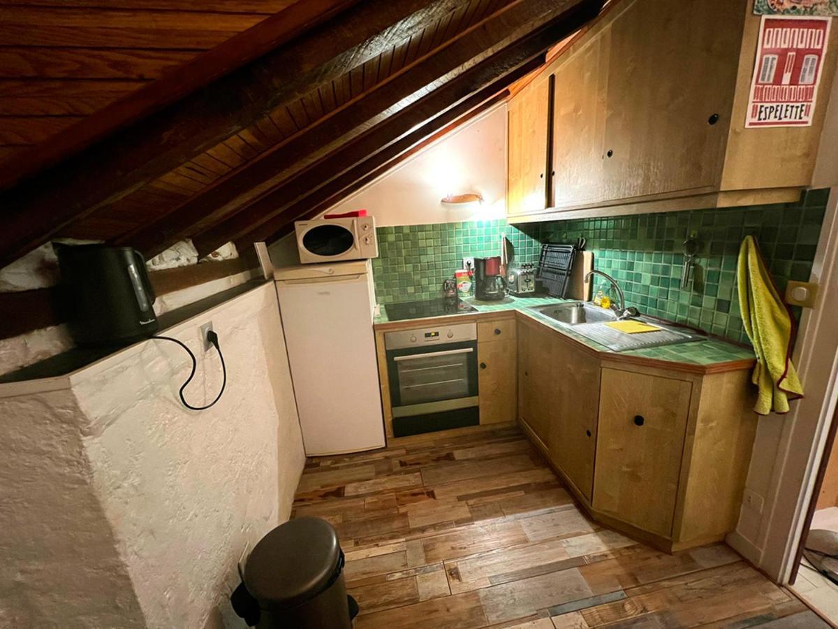 200 Metres -cote Des Basques-, Apartment