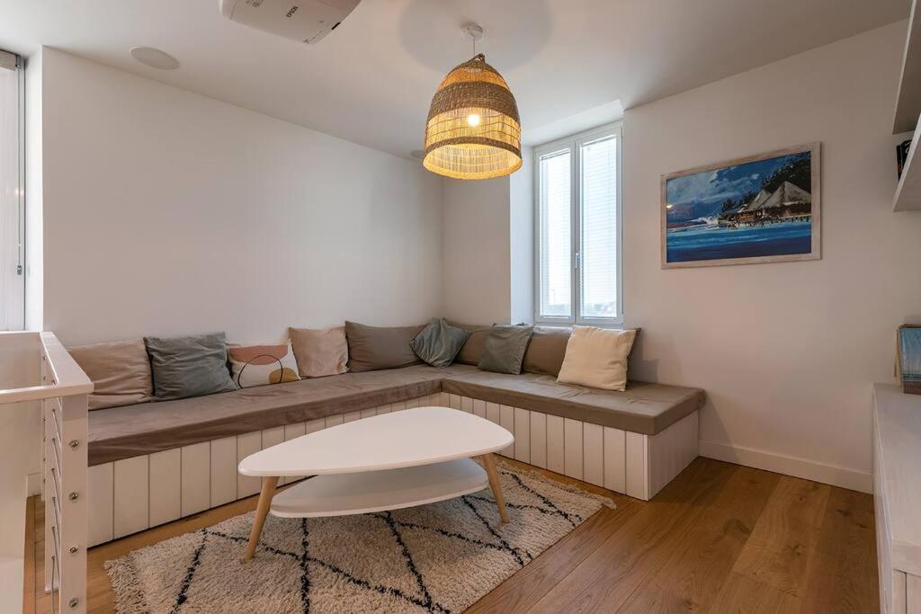 Beautiful House In Front Of The Ocean Holiday home Biarritz