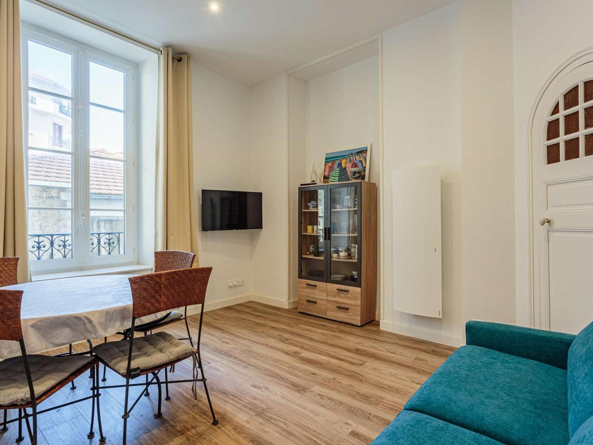 Apartment Renove Pour 4 Pers En Centre De A 250m De La - Fr-1-3-581 Biarritz