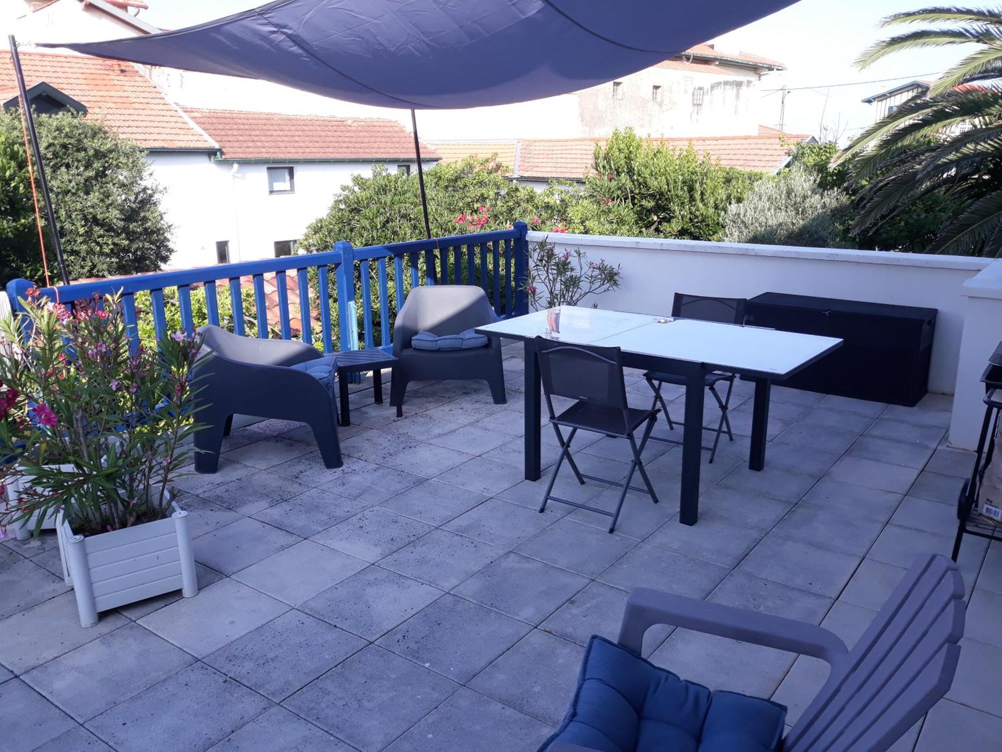 Appartement Avec Terrasse A Beaurivage *