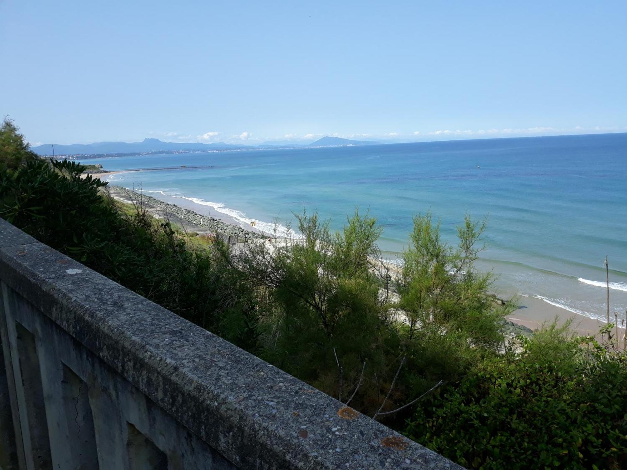 Appartement Avec Terrasse A Beaurivage