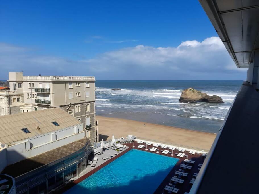 Superbe Miramar Plein Sud, Pieds Dans L'eau Apartment *