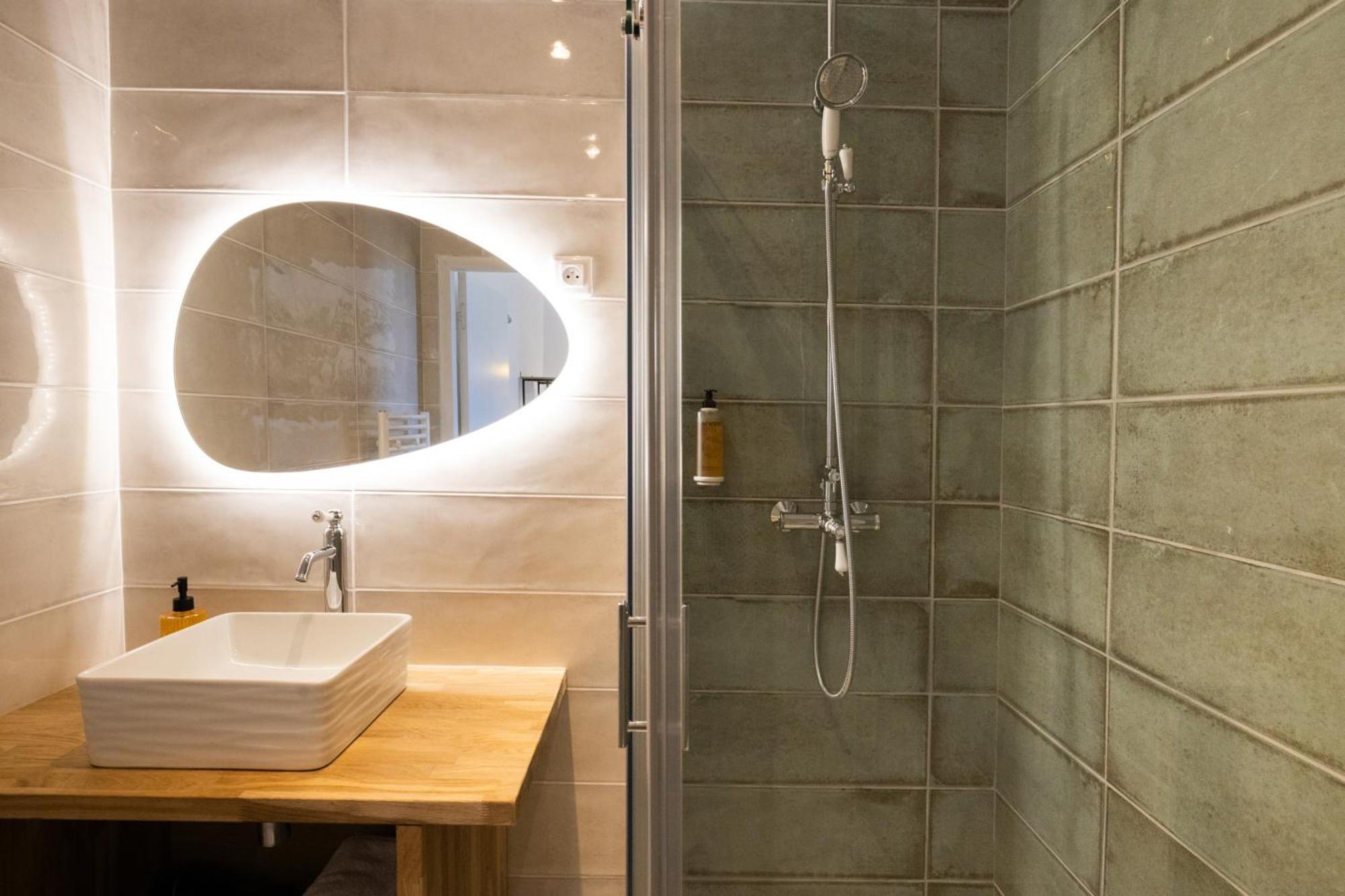 Barnea Hotel 3*
