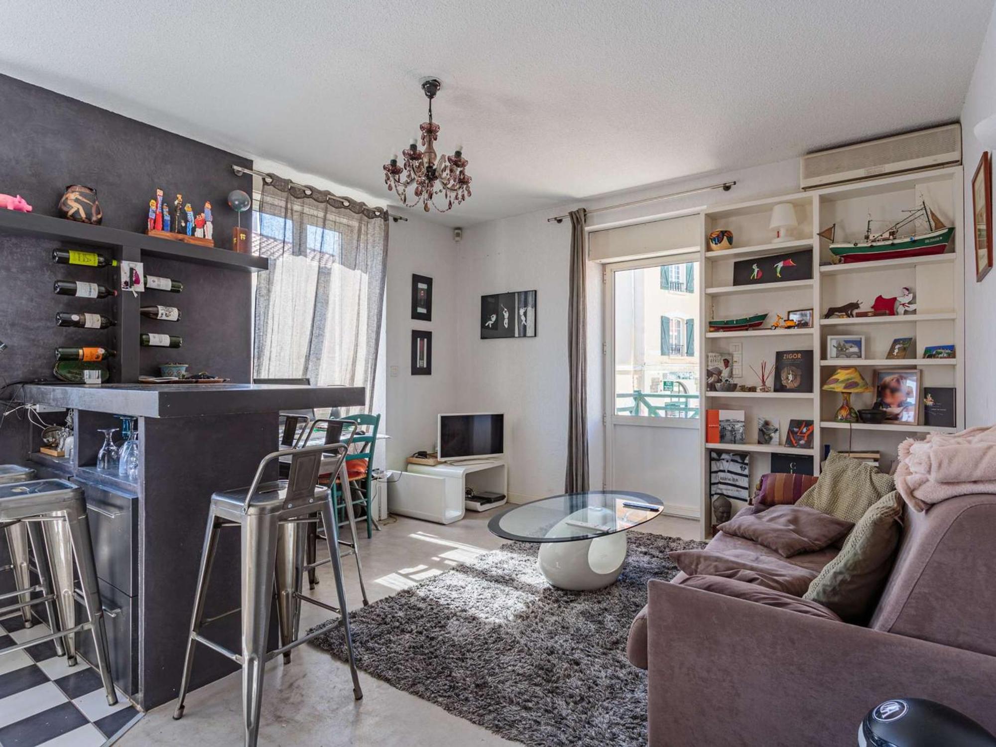 Cosy Au Coeur Des Halles De Biarritz, A 10 Min Des Plages, Avec Balcon Et Wifi Gratuit - Fr-1-3-609 Apartment *