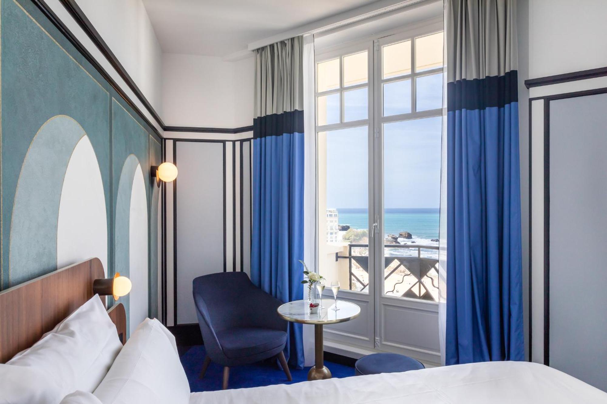 Plaza - Handwritten Collection Hotel
