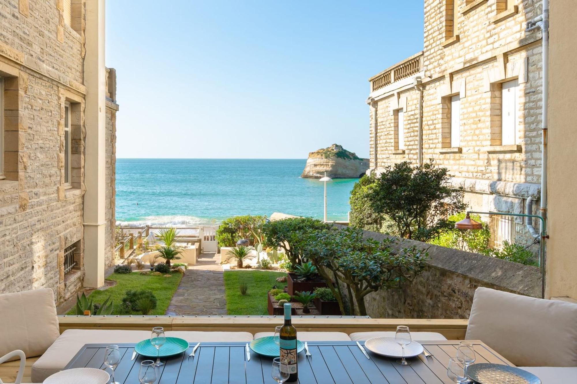 Aroha With Terrasse And Sea View In Apartment Biarritz