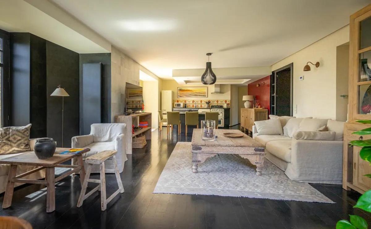 Apartment Nouveau, Tres Bel Avec Jardin