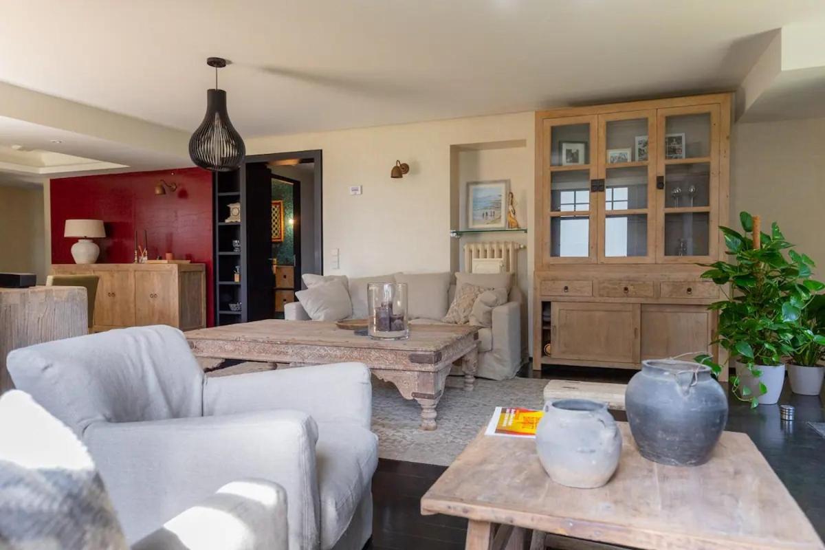 Nouveau, Tres Bel Avec Jardin Apartment