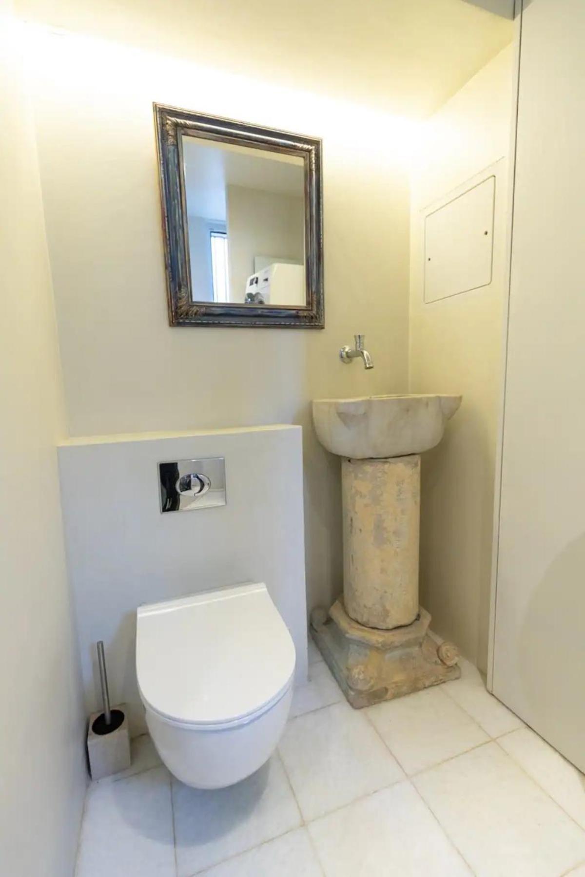 Apartment Nouveau, Tres Bel Avec Jardin *