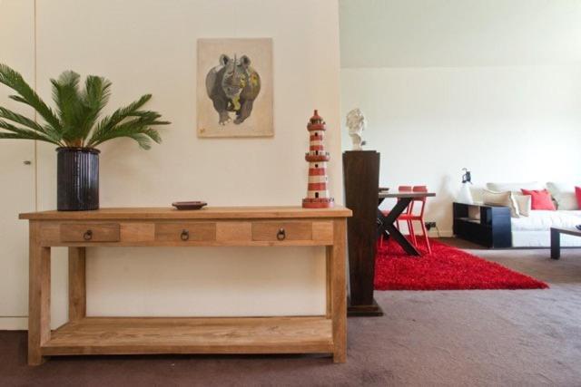 Center Appartment, & Golf Walking Tour Apartment *