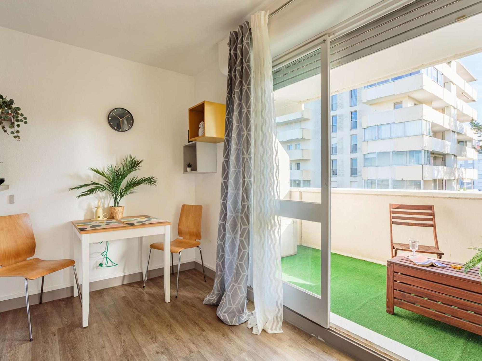 Moderne Avec Balcon Et Parking A - Fr-1-3-625 Apartment