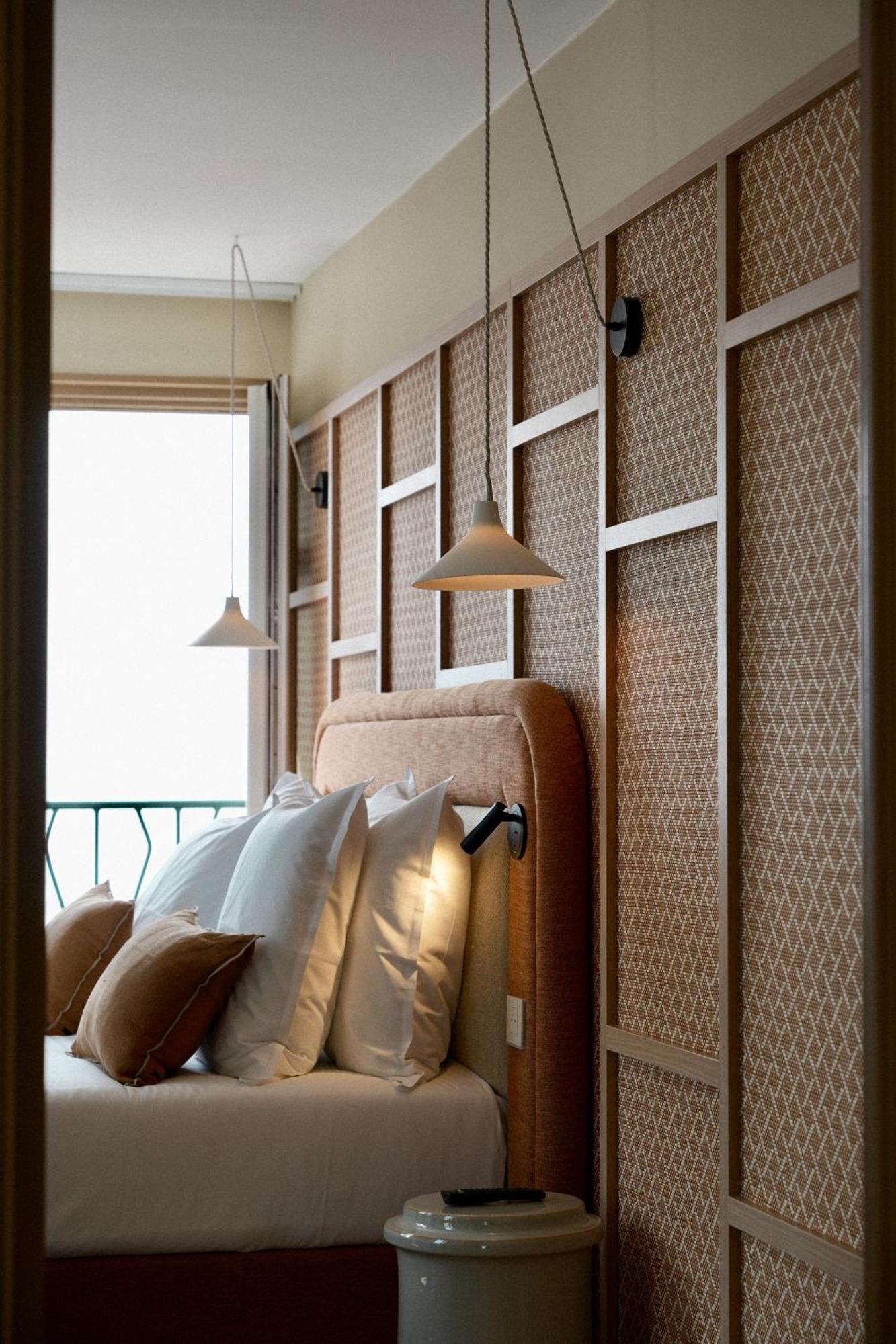 Roc Seven Hotel 3*