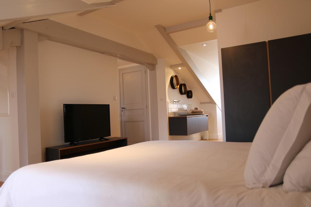Apartment 14 Broquedis Suites *