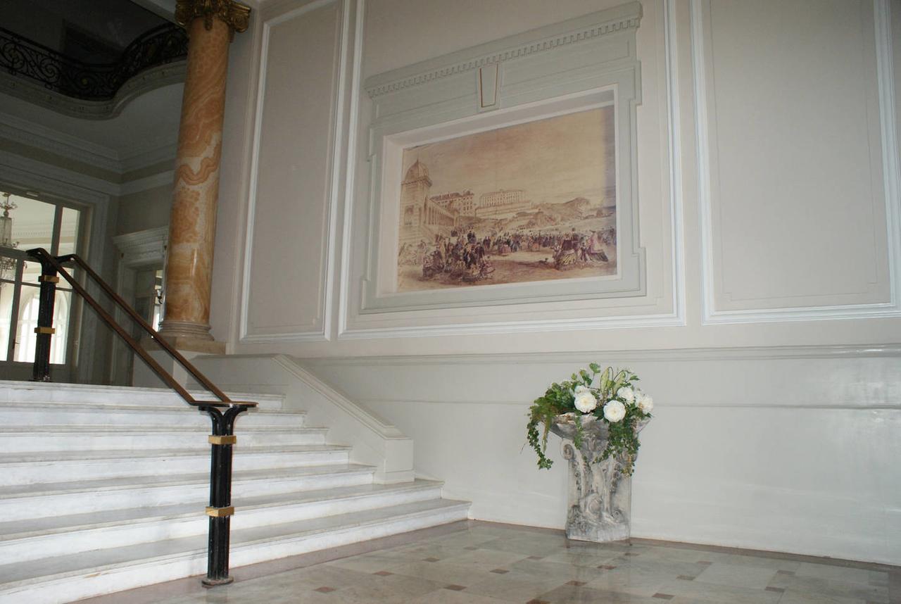Luckey Homes - Avenue De La Reine Victoria * Biarritz