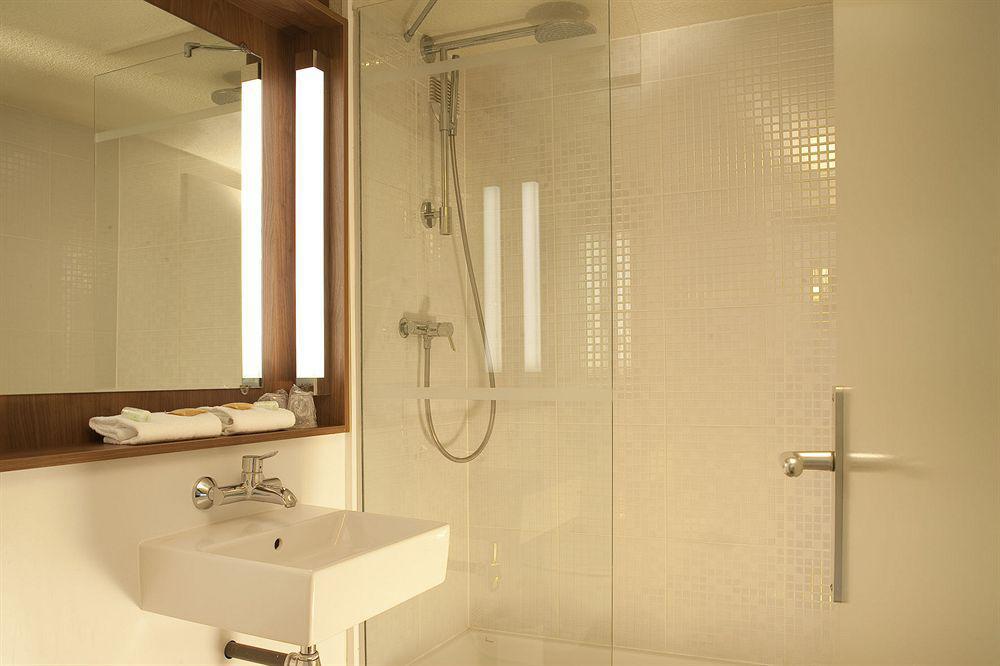 Campanile Hotel 3*