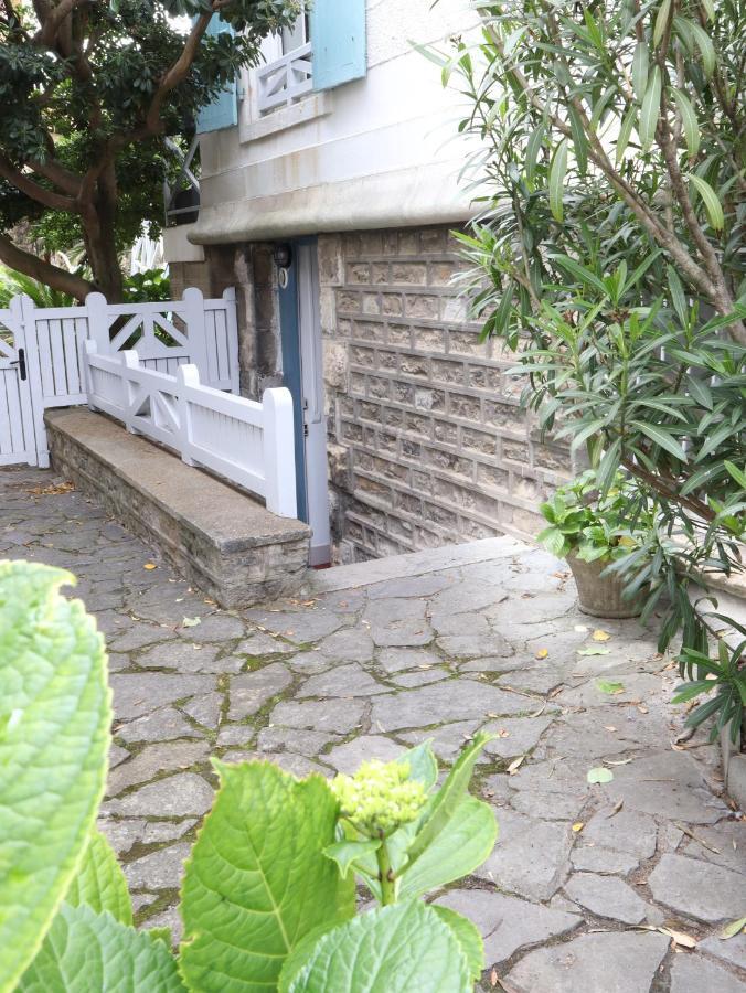 Cosy 4 Pers A 200 M Et Commerce La Cabane64 *