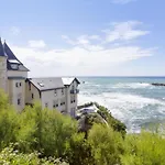 Modern Studio With Sea View On The Basque Coast In Biarritz - Welkeys
