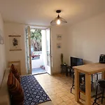 Charmant T2 Dans Le Tres Prise Quartier Beaurivage De Biarritz