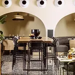 Le Garage Biarritz Hôtel